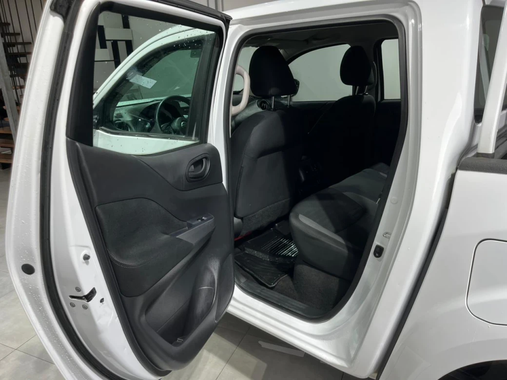imagen 0 de vehiculo con id 2177
